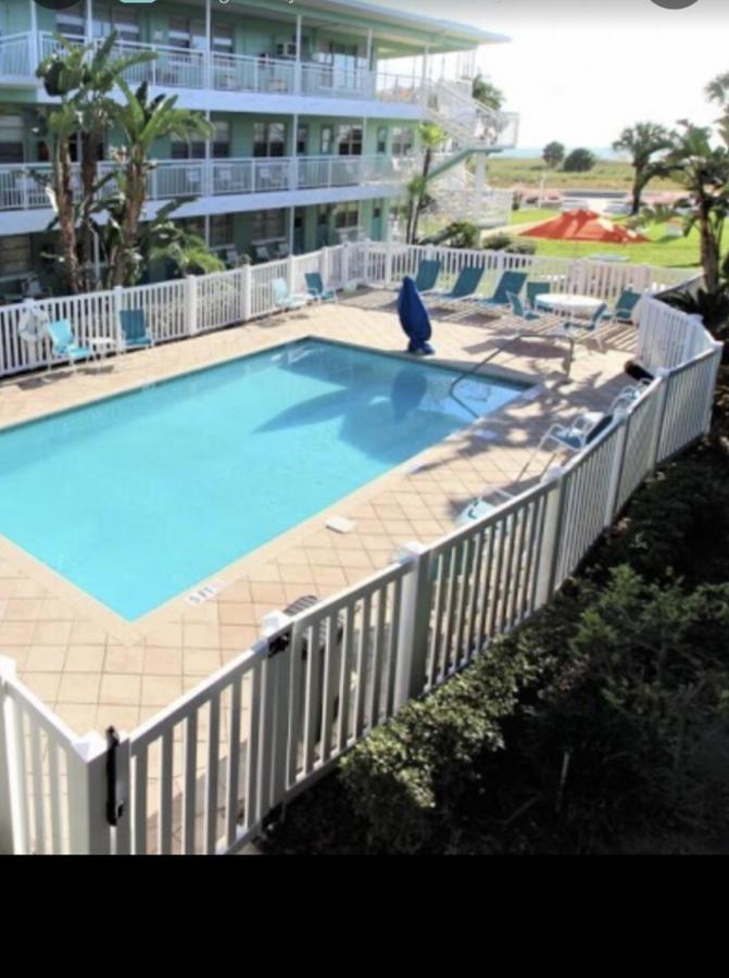 Tropic Terrace #16 - Beachfront Rental Apts St. Pete Beach Cameră foto
